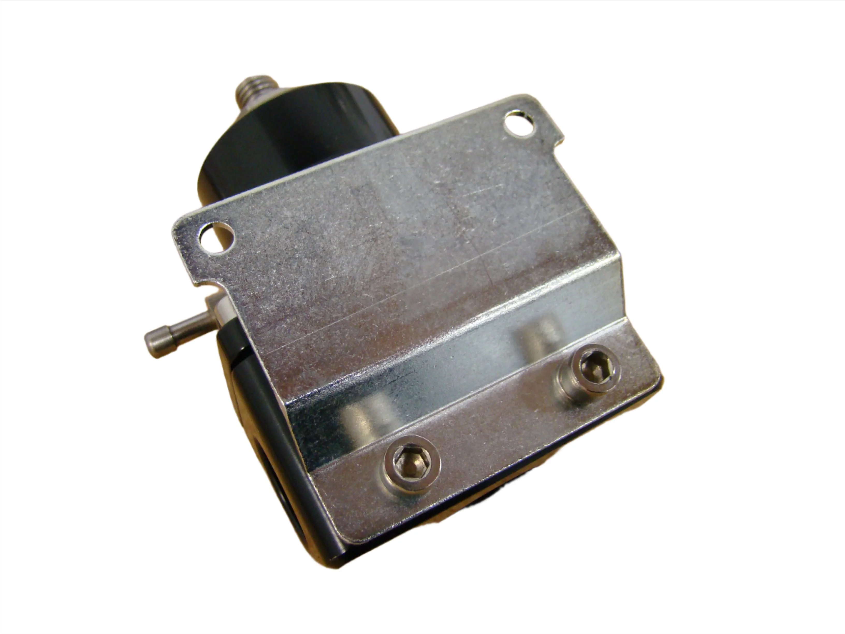 Fuel Pressure Regulator Boost Reference 1:1 - Image 4